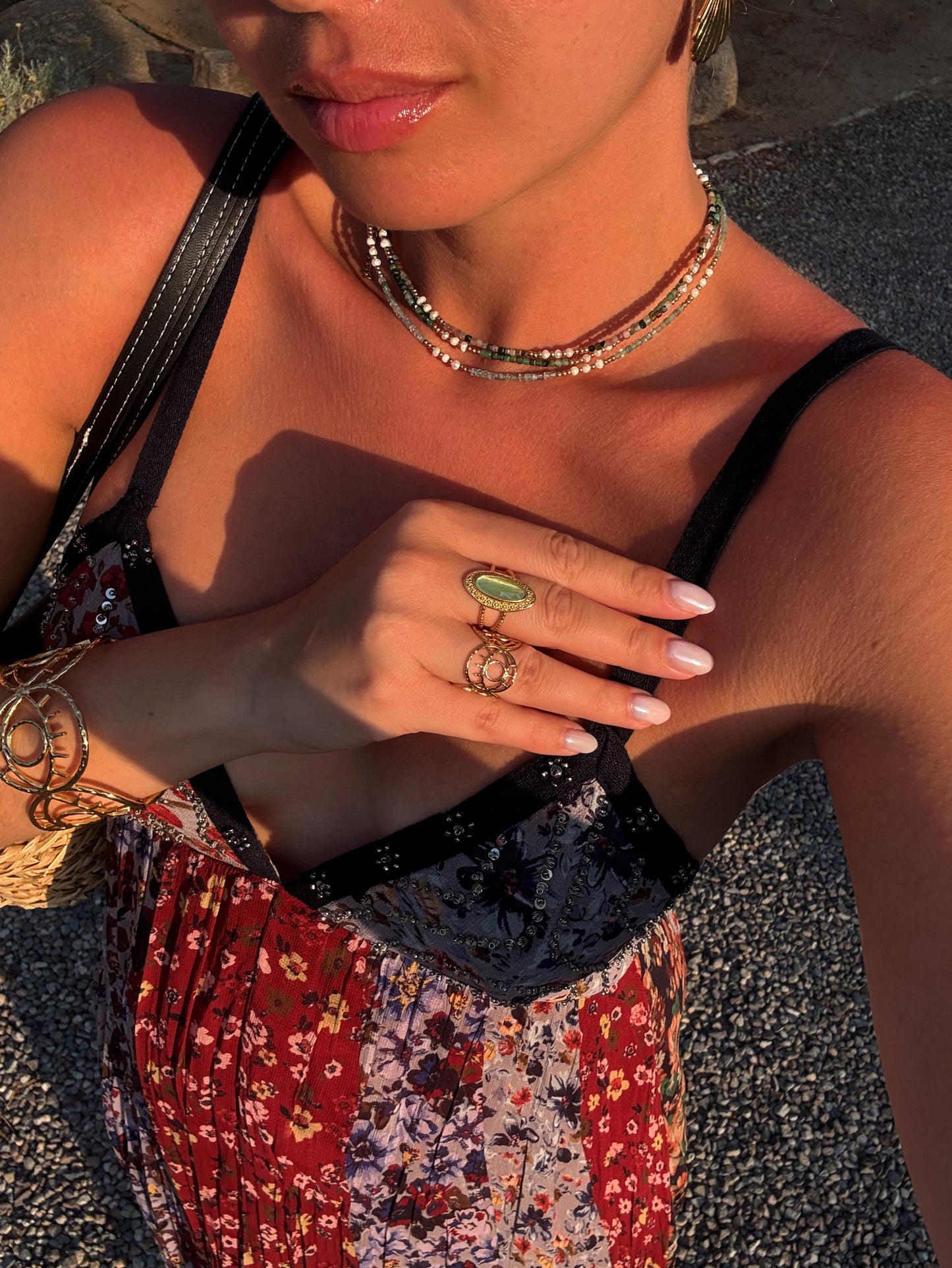 colliers pierres femme