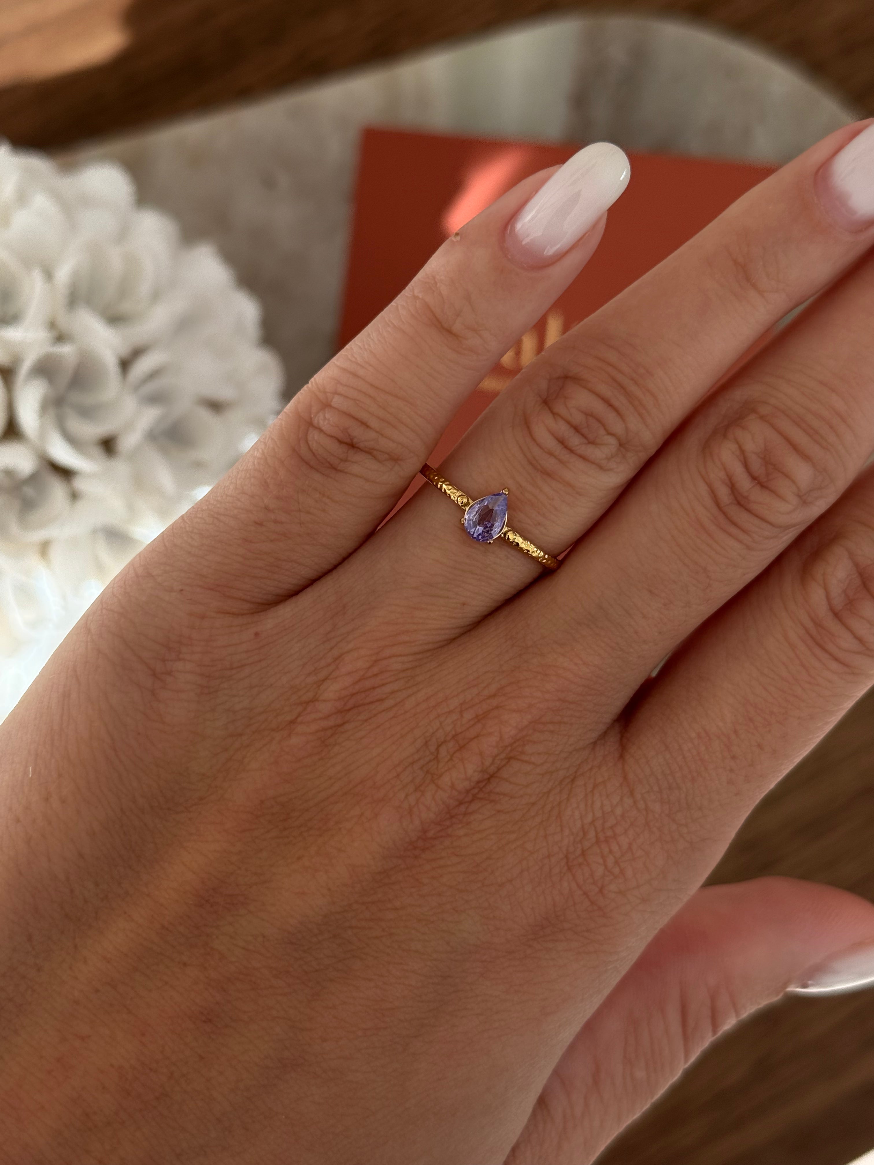 Bague Lili en acier inoxydable doré – bijou Adalima