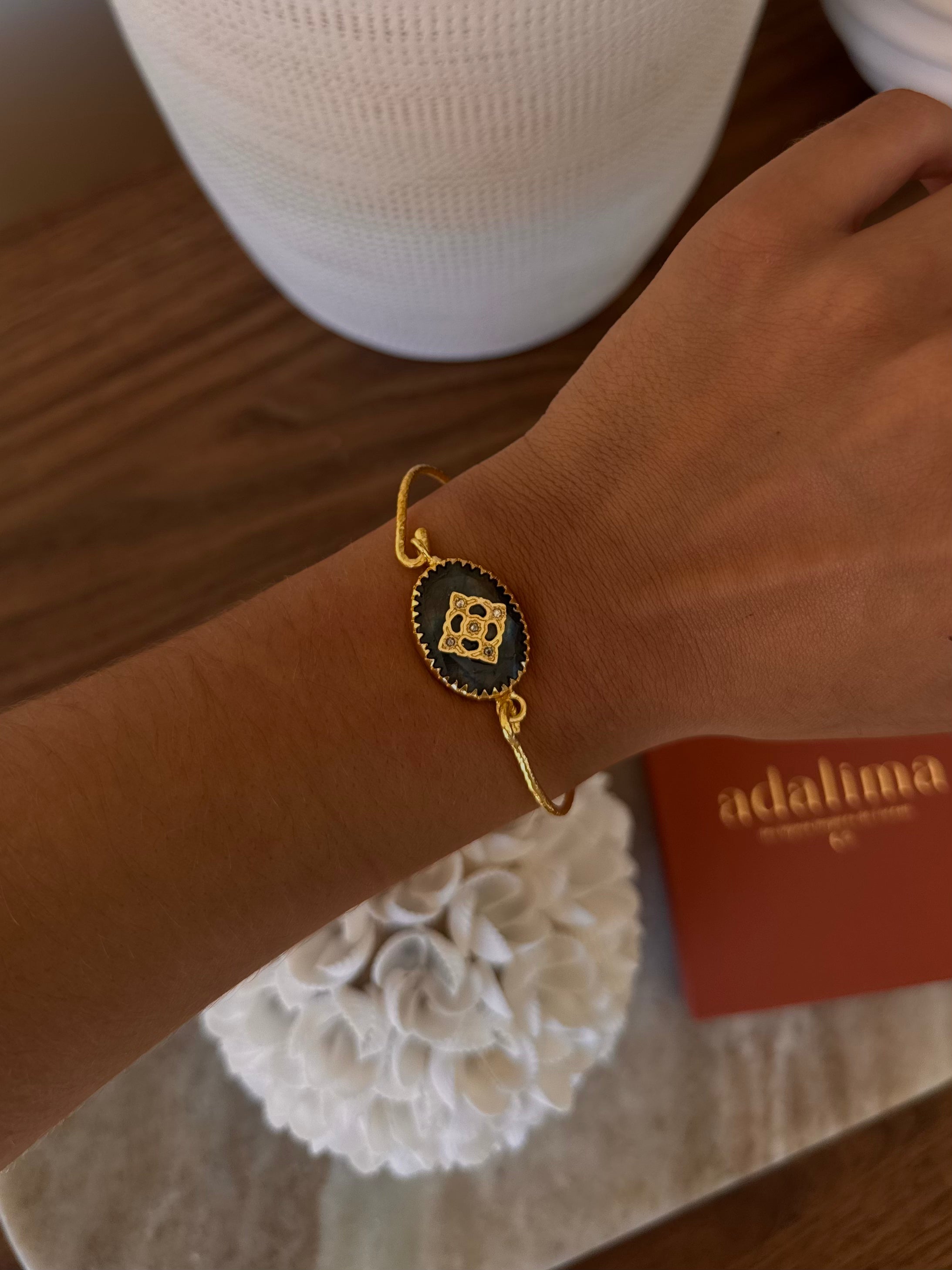 Jonc Tara en pierre naturelle – Collection Bohemia Adalima