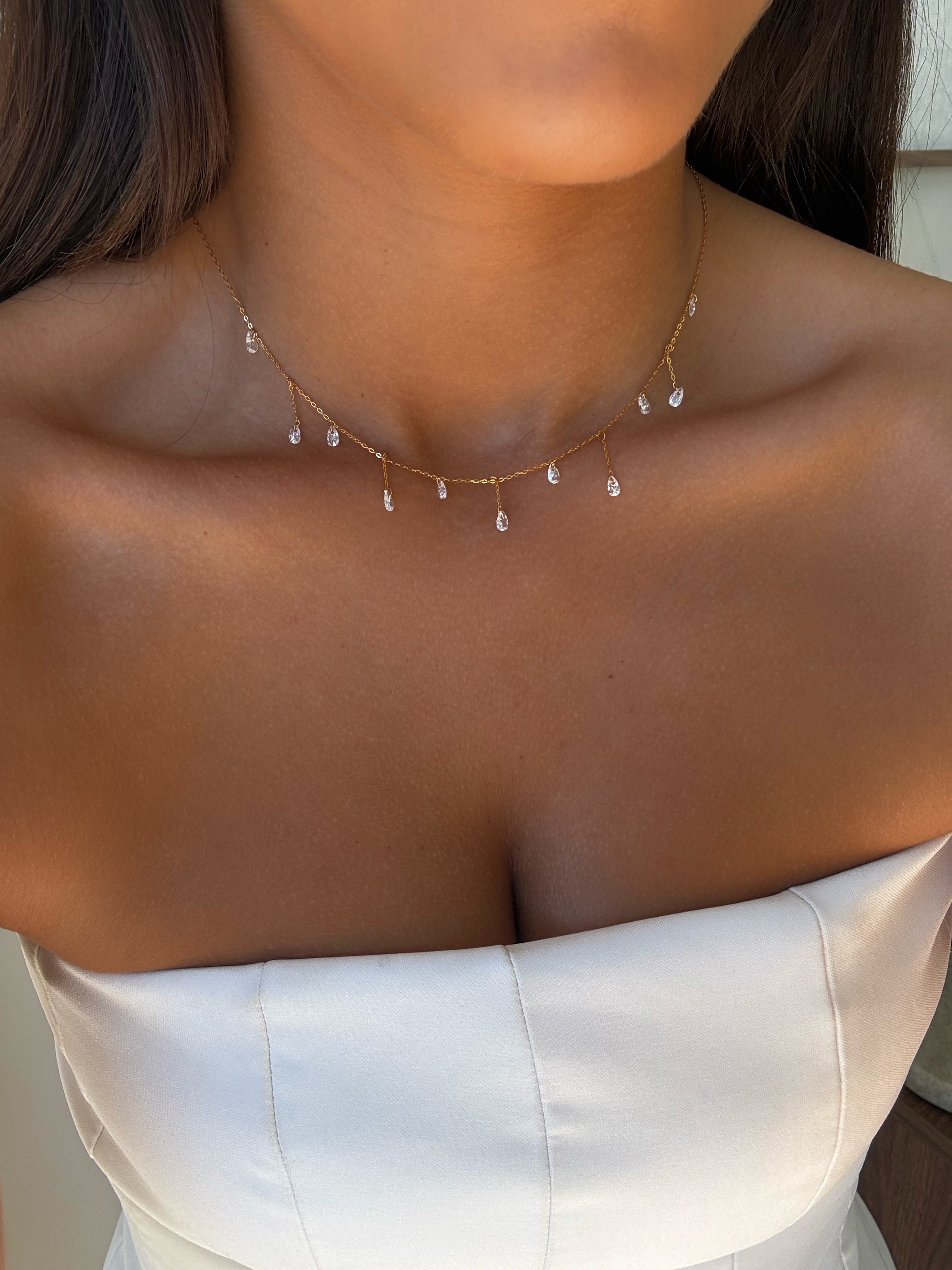 Collier Stella à strass en acier inoxydable doré – coloris Blanc – bijou Adalima