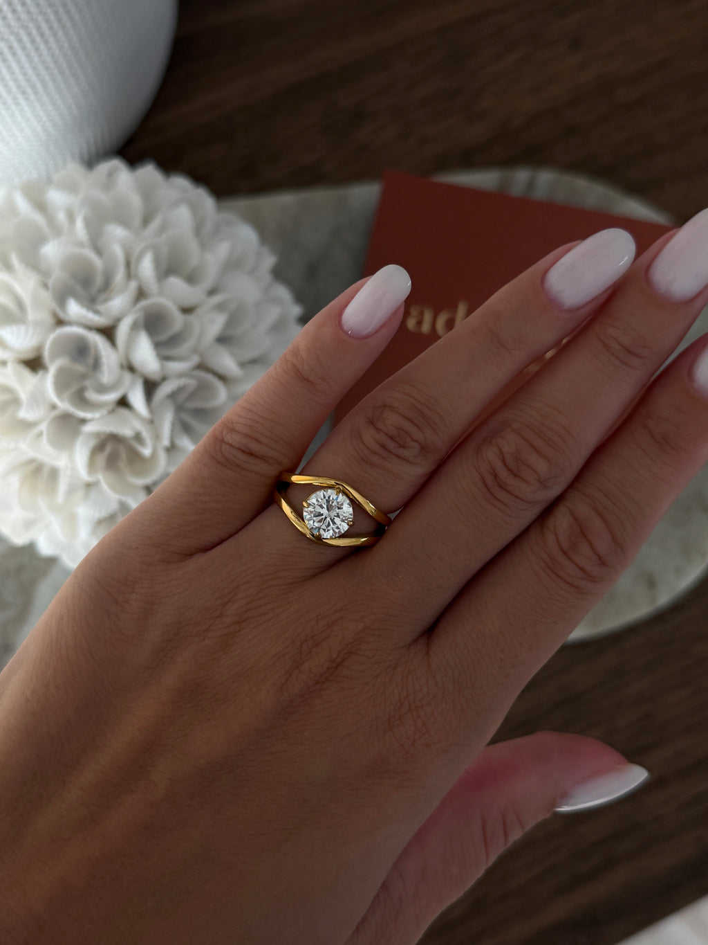 Bague Simea à strass en acier inoxydable doré – bijou Adalima