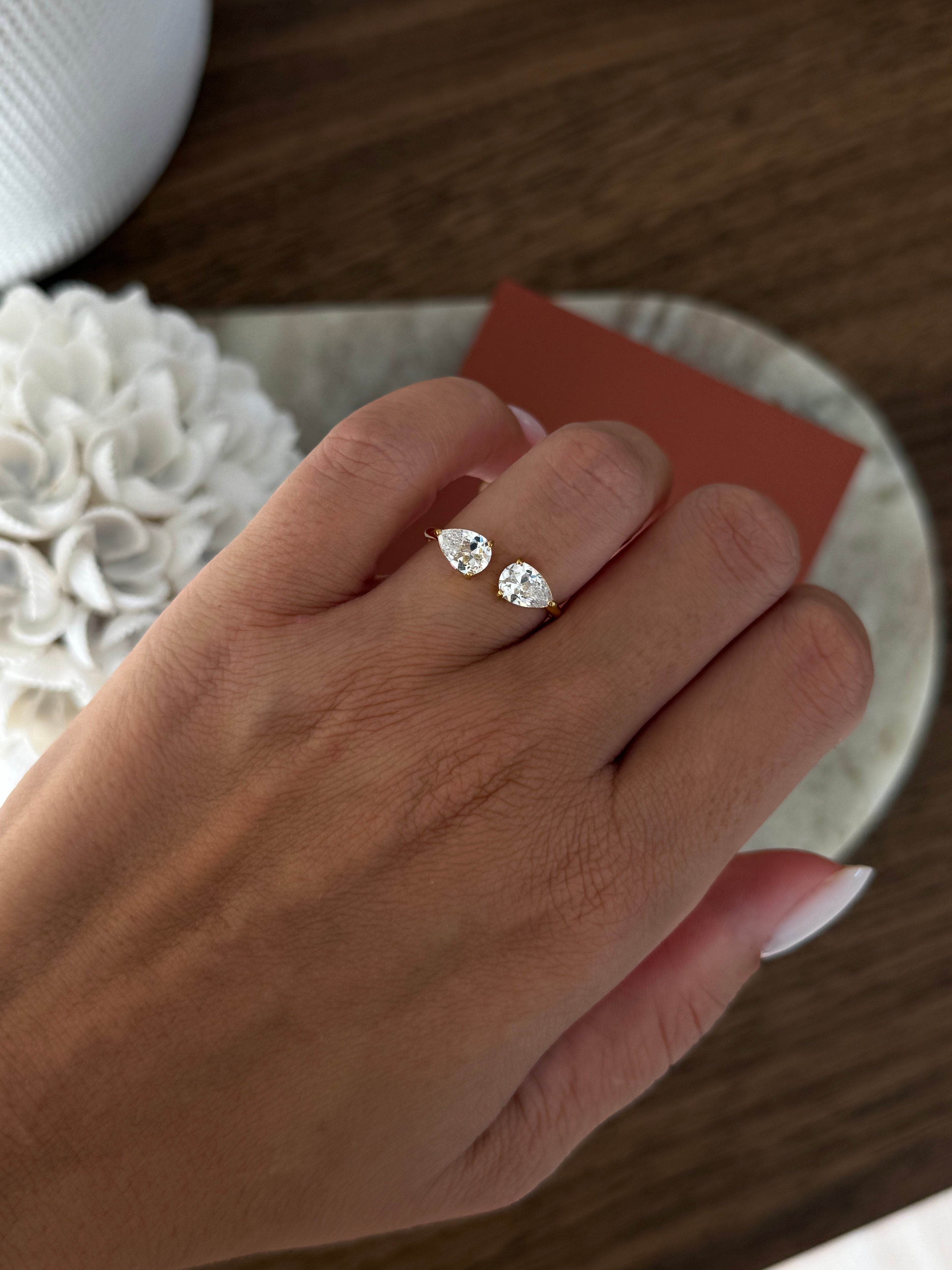 Bague Cris à strass en acier inoxydable doré – bijou Adalima