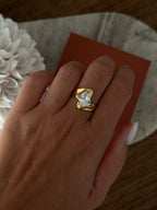 Bague Gwen à strass en acier inoxydable doré – bijou Adalima