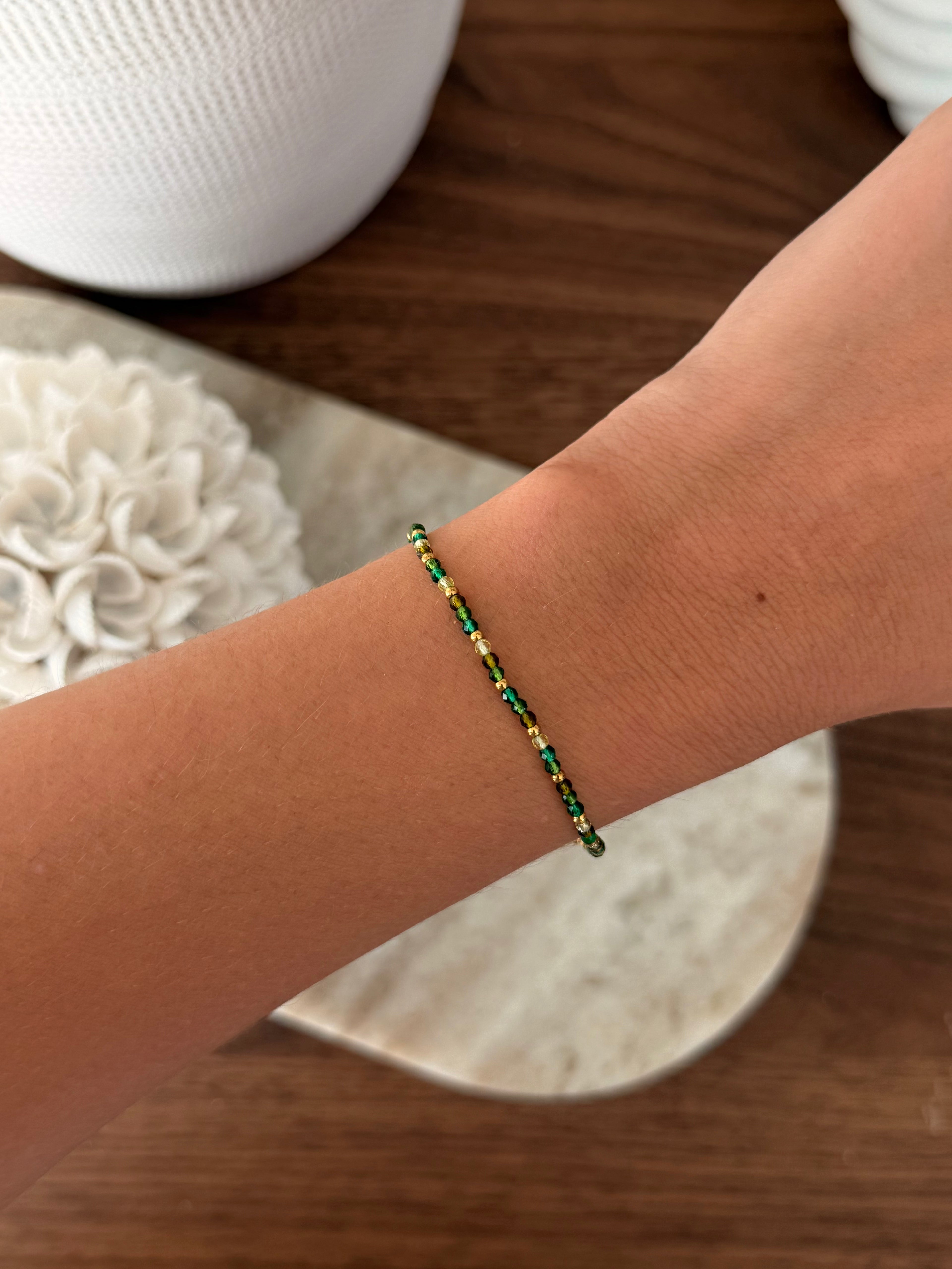 Bracelet Yaelle à perles, en acier inoxydable doré – coloris Vert – bijou Adalima