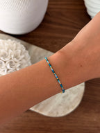 Bracelet Yaelle à perles, en acier inoxydable doré – coloris Bleu – bijou Adalima