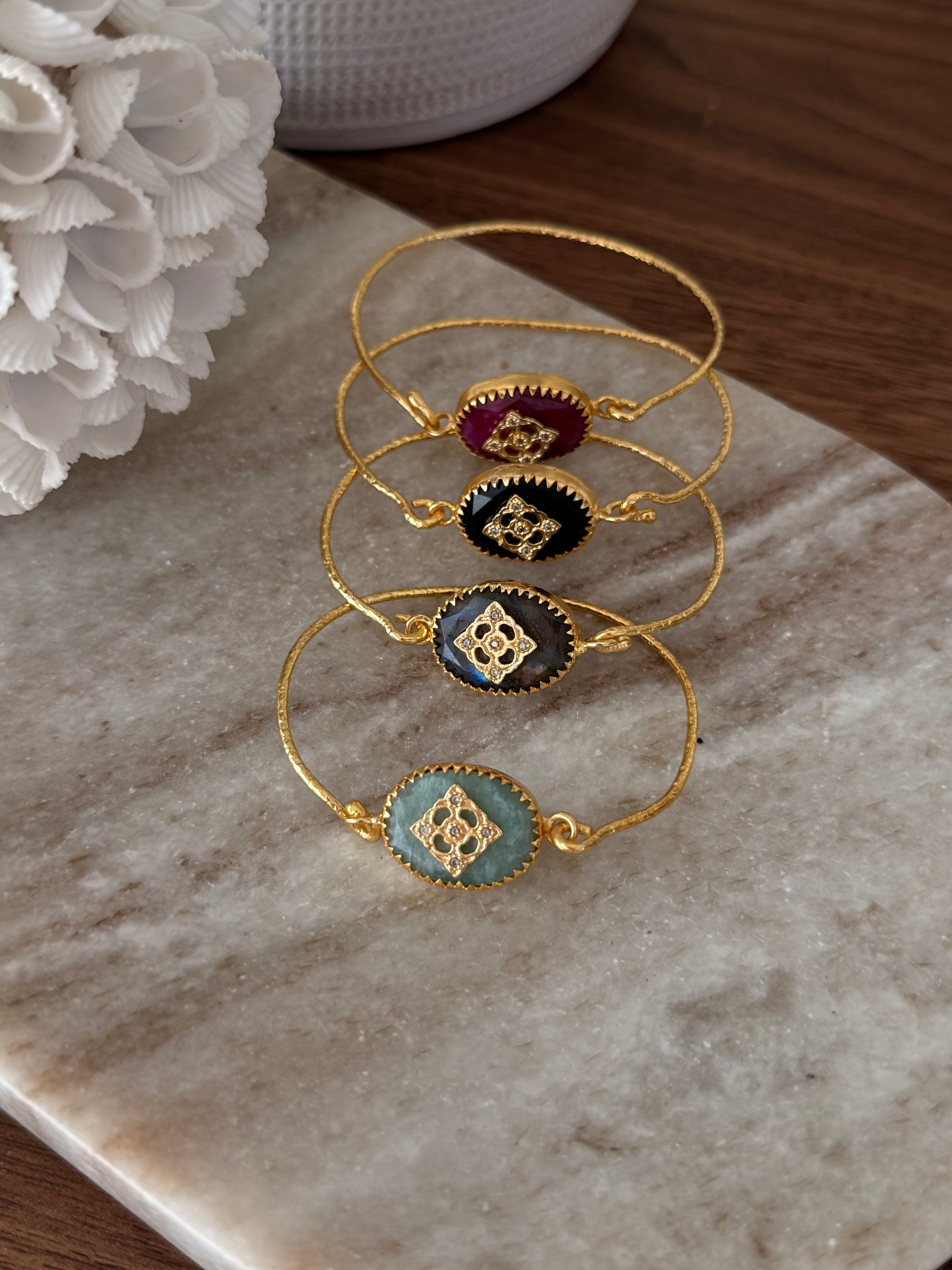 Jonc Tara en pierre naturelle – Collection Bohemia Adalima
