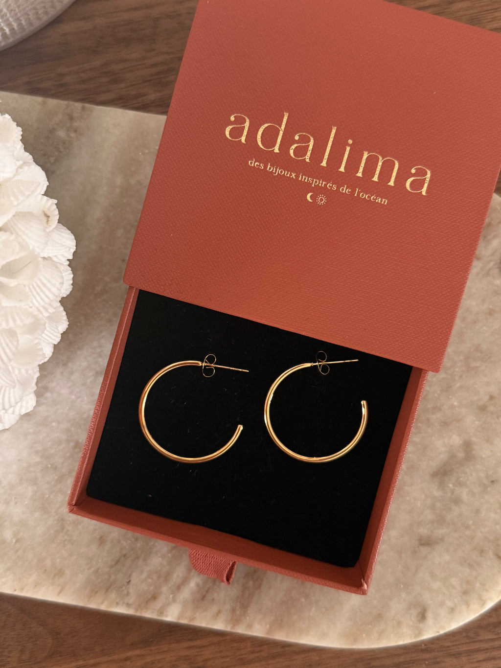 Créoles Clea en acier inoxydable doré – bijou Adalima