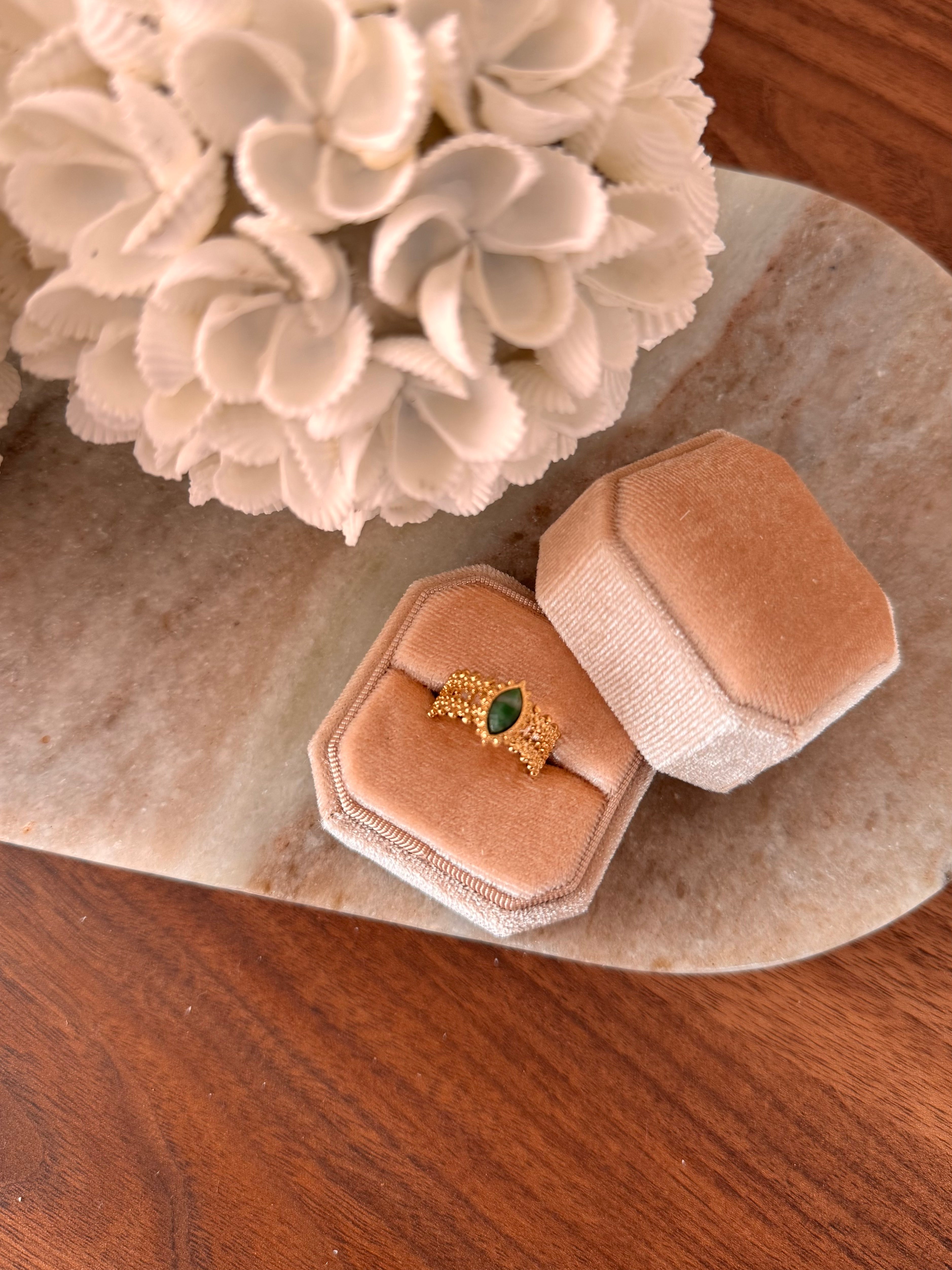 Bague en acier inoxydable et pierres naturelles