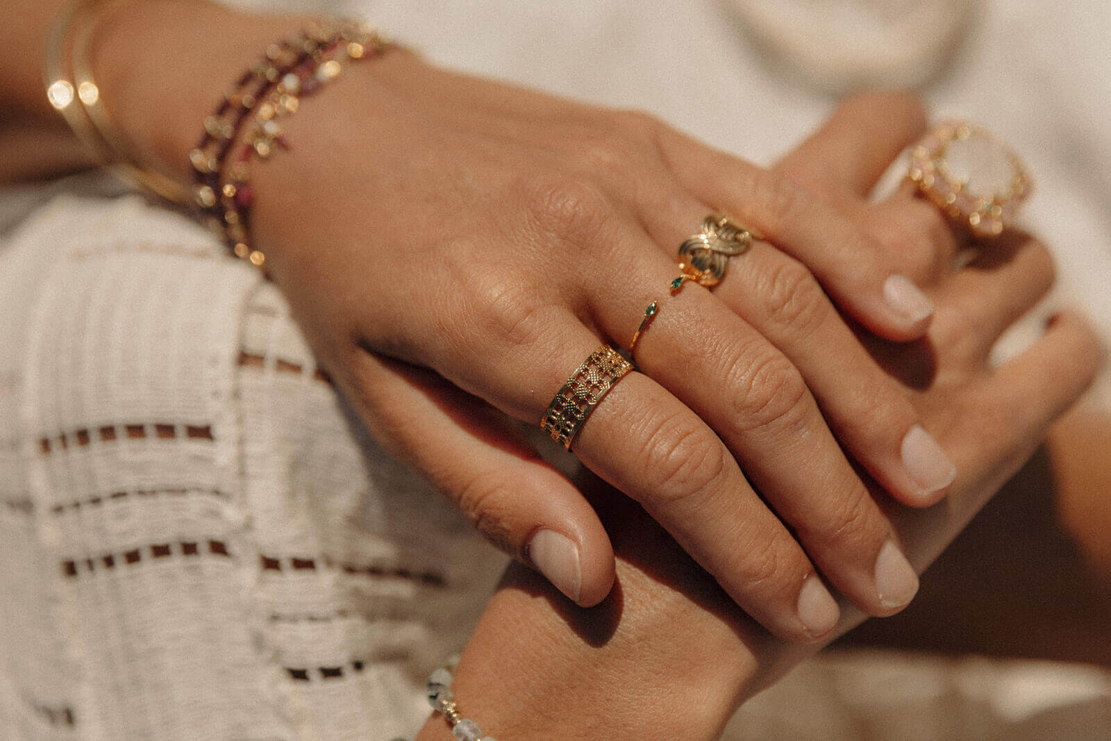 bague doree femmes