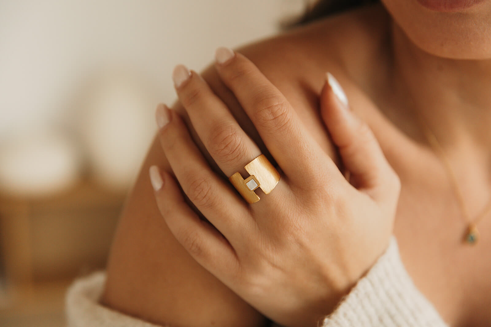 bague en nacre femme