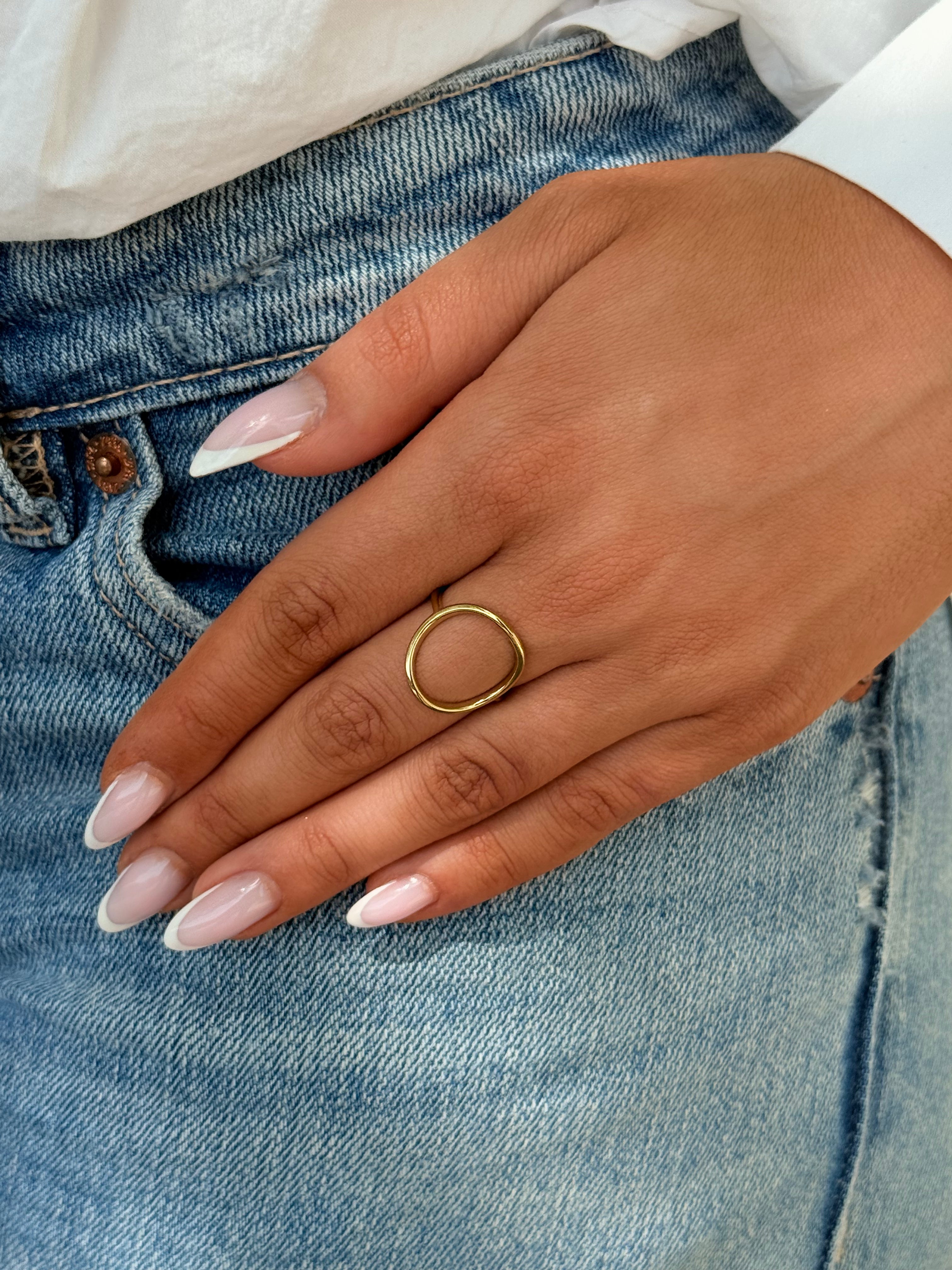 bague en forme de cercle en acier inoxydable pour femmes