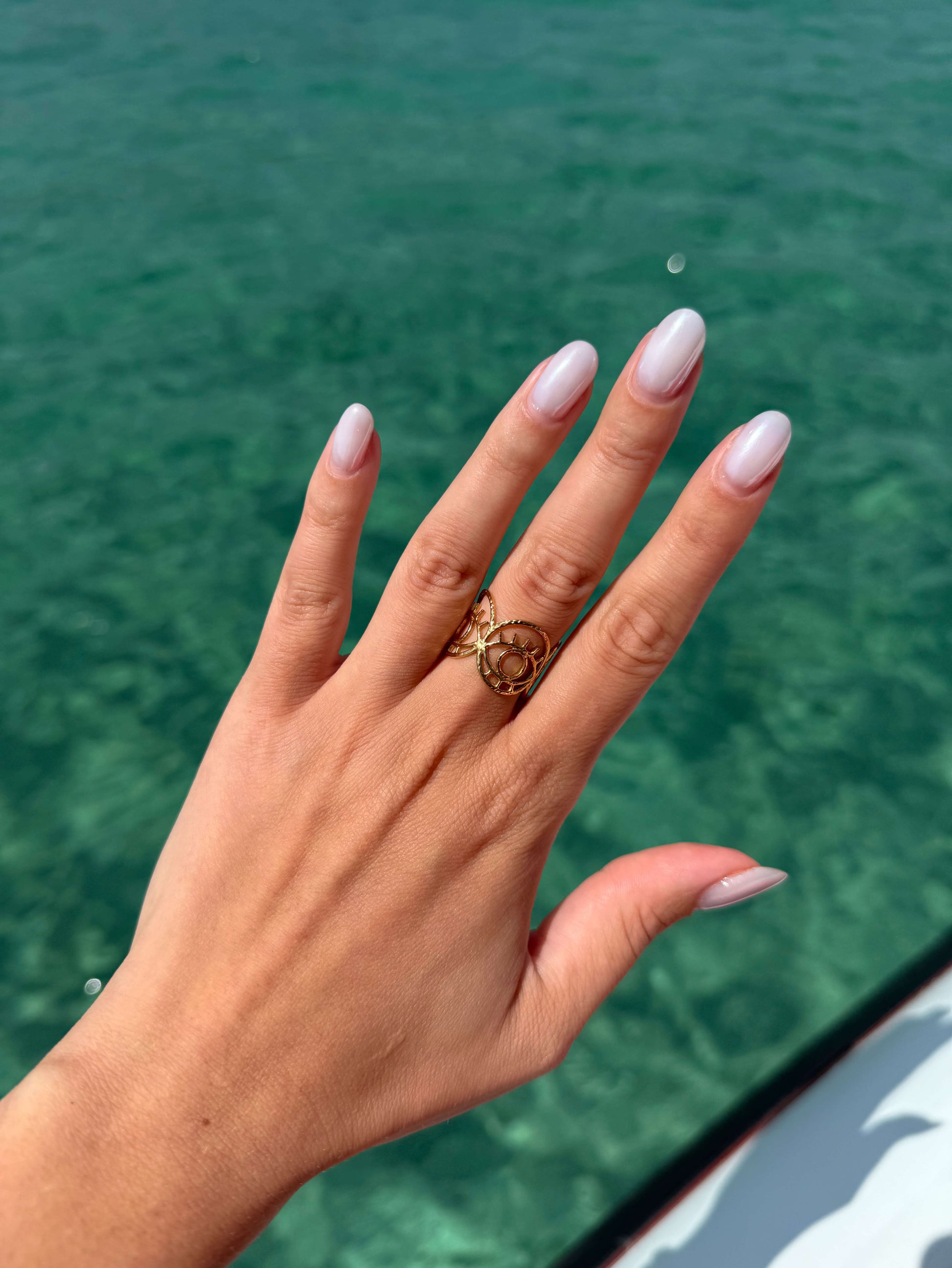 bague yeux