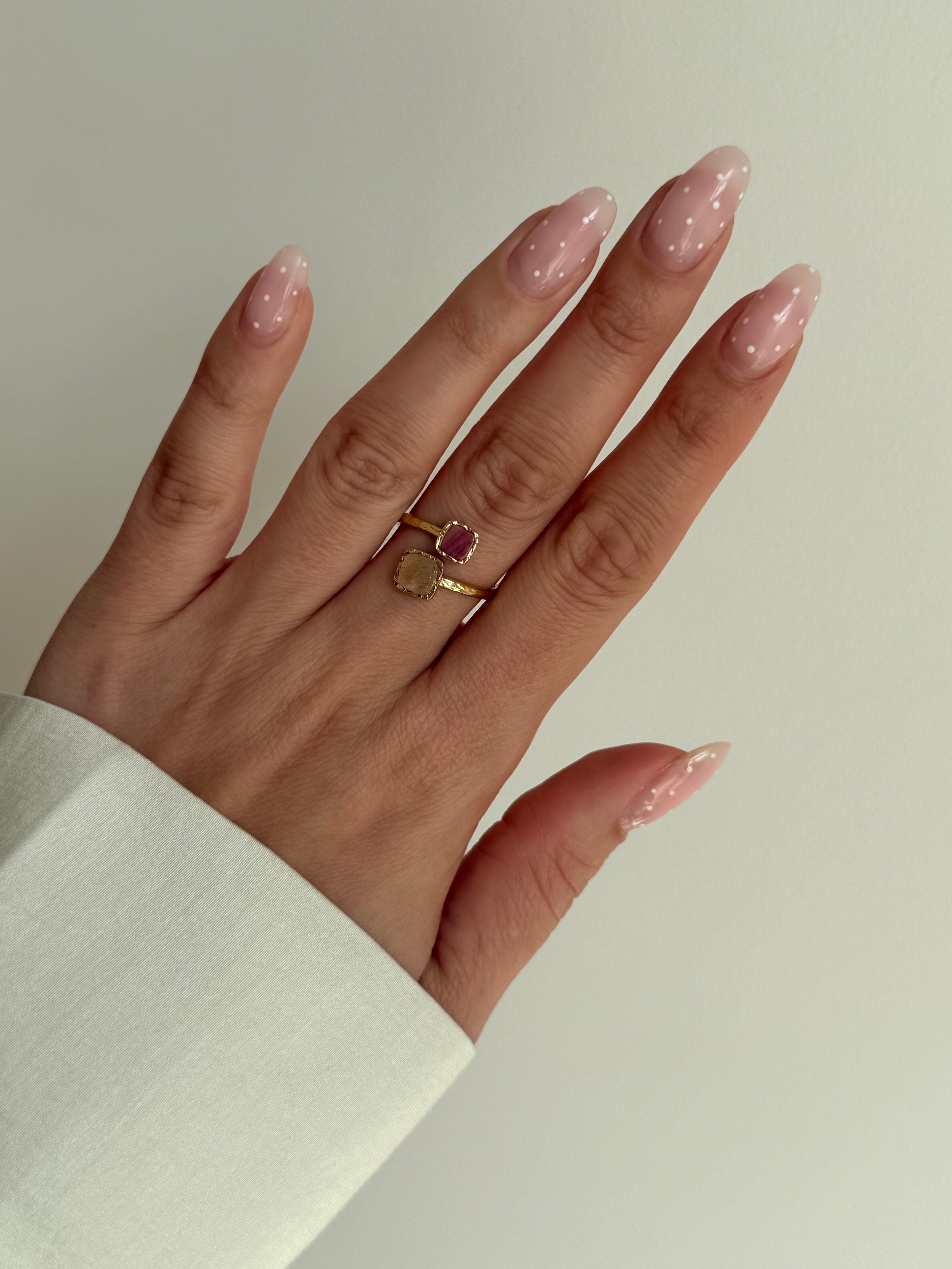 bague en acier inoxydable et pierres naturelles