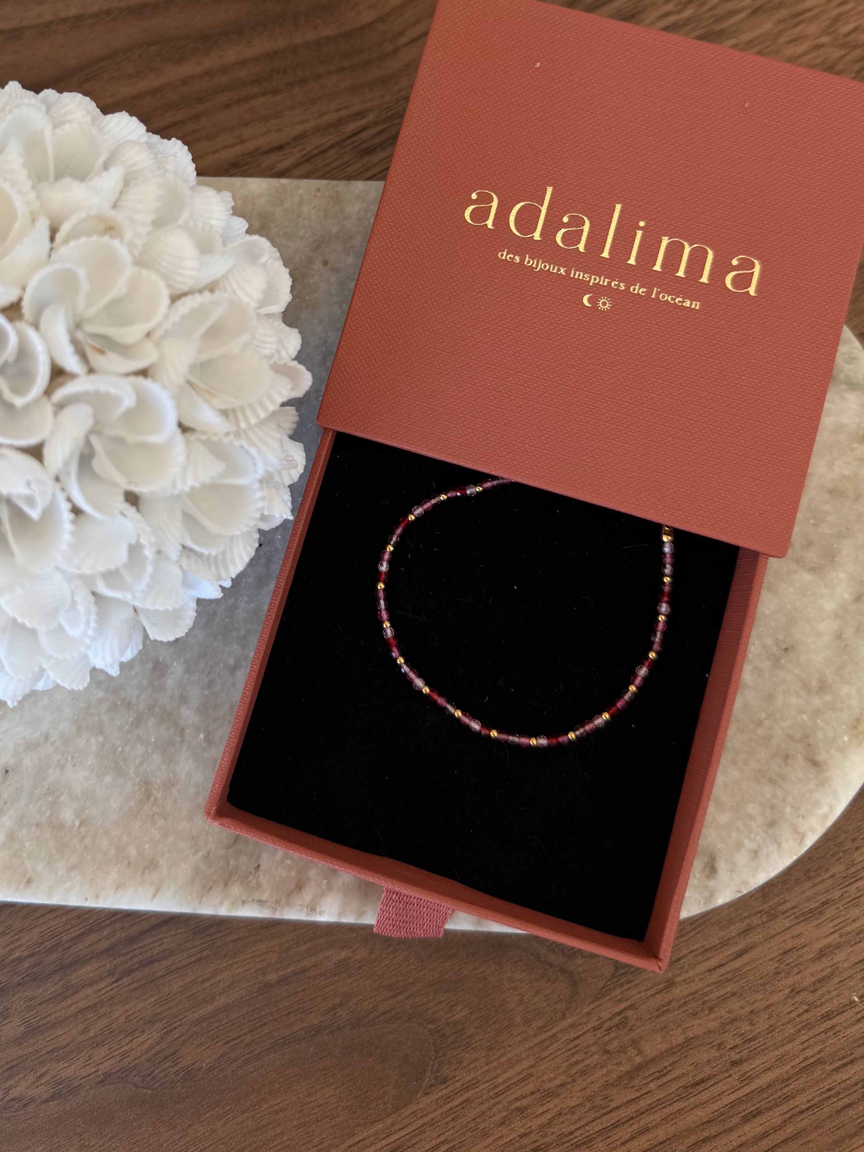 Bracelet Yaelle à perles, en acier inoxydable doré – bijou Adalima