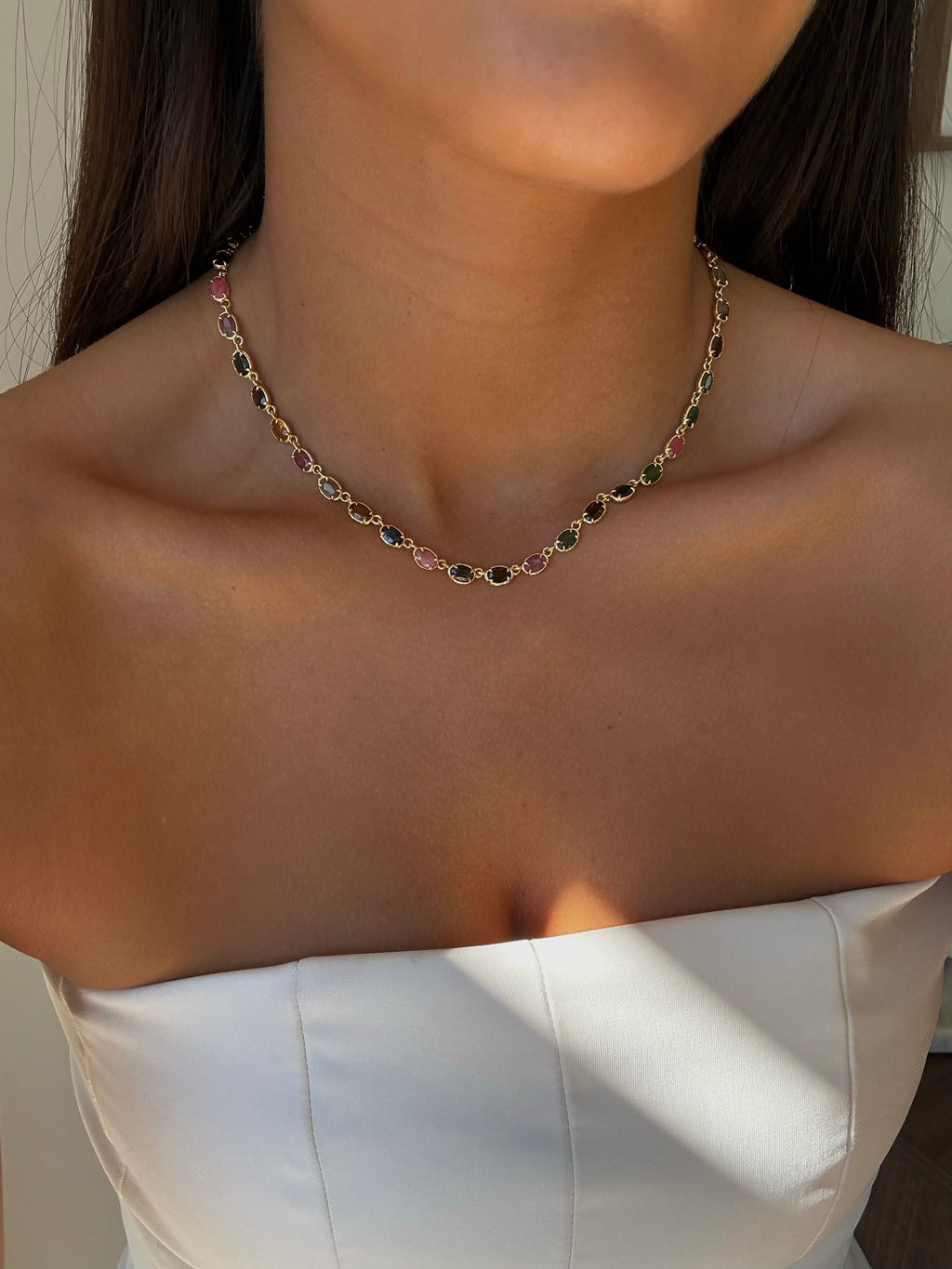 Collier Carmen en pierres naturelles et laiton doré – bijou Adalima