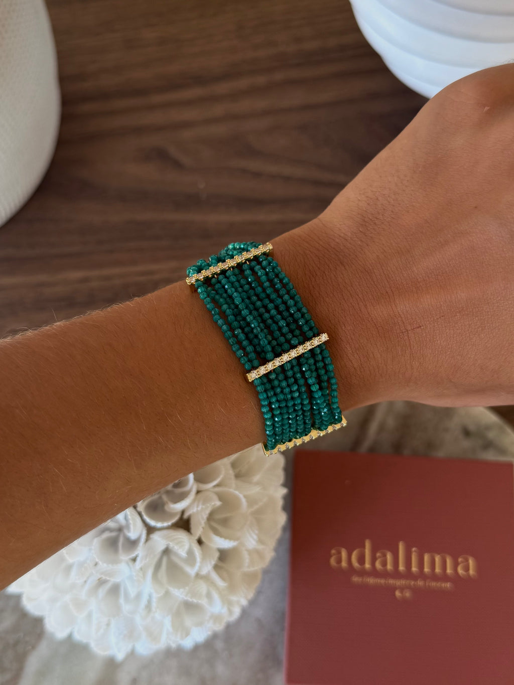 Bracelet Ariella en pierres naturelles et acier inoxydable doré – coloris Oeil de chat vert – bijou Adalima