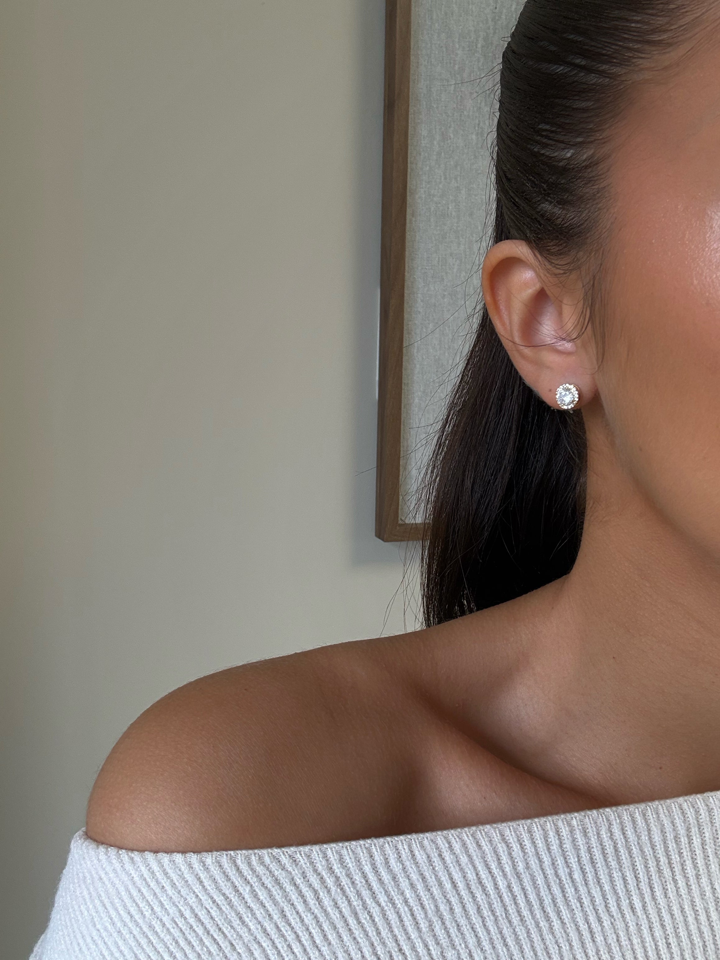 Puces d’oreilles Manon à strass en acier inoxydable – bijou Adalima