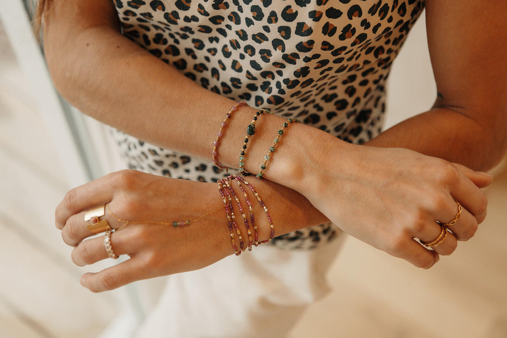 bijoux colorés femmes