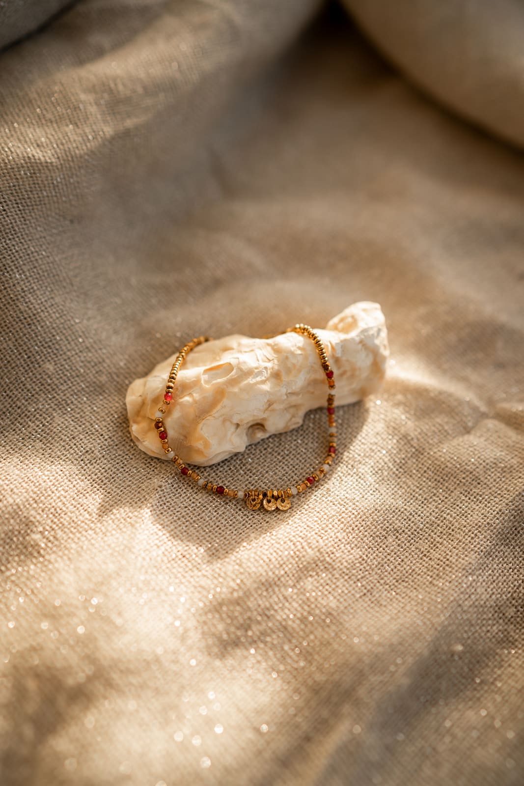 bracelet fin pierres naturelles