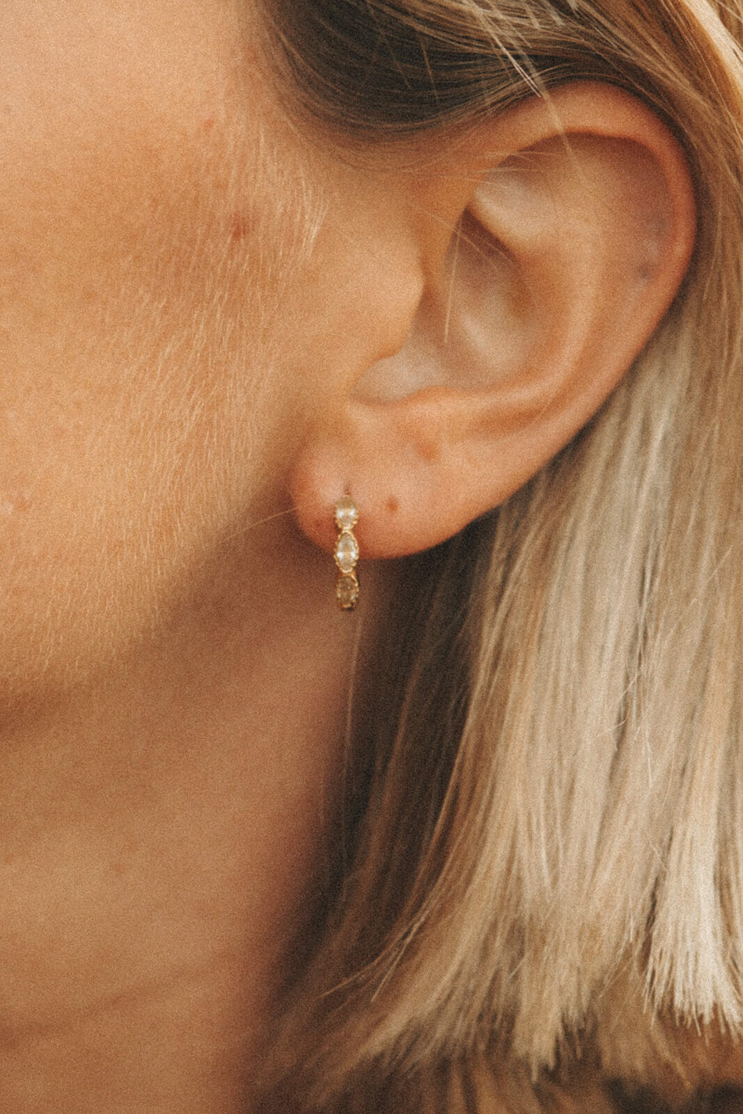 boucles d'oreilles dorés
