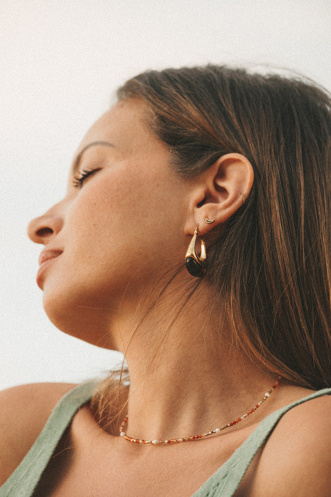 boucles d'oreille marron
