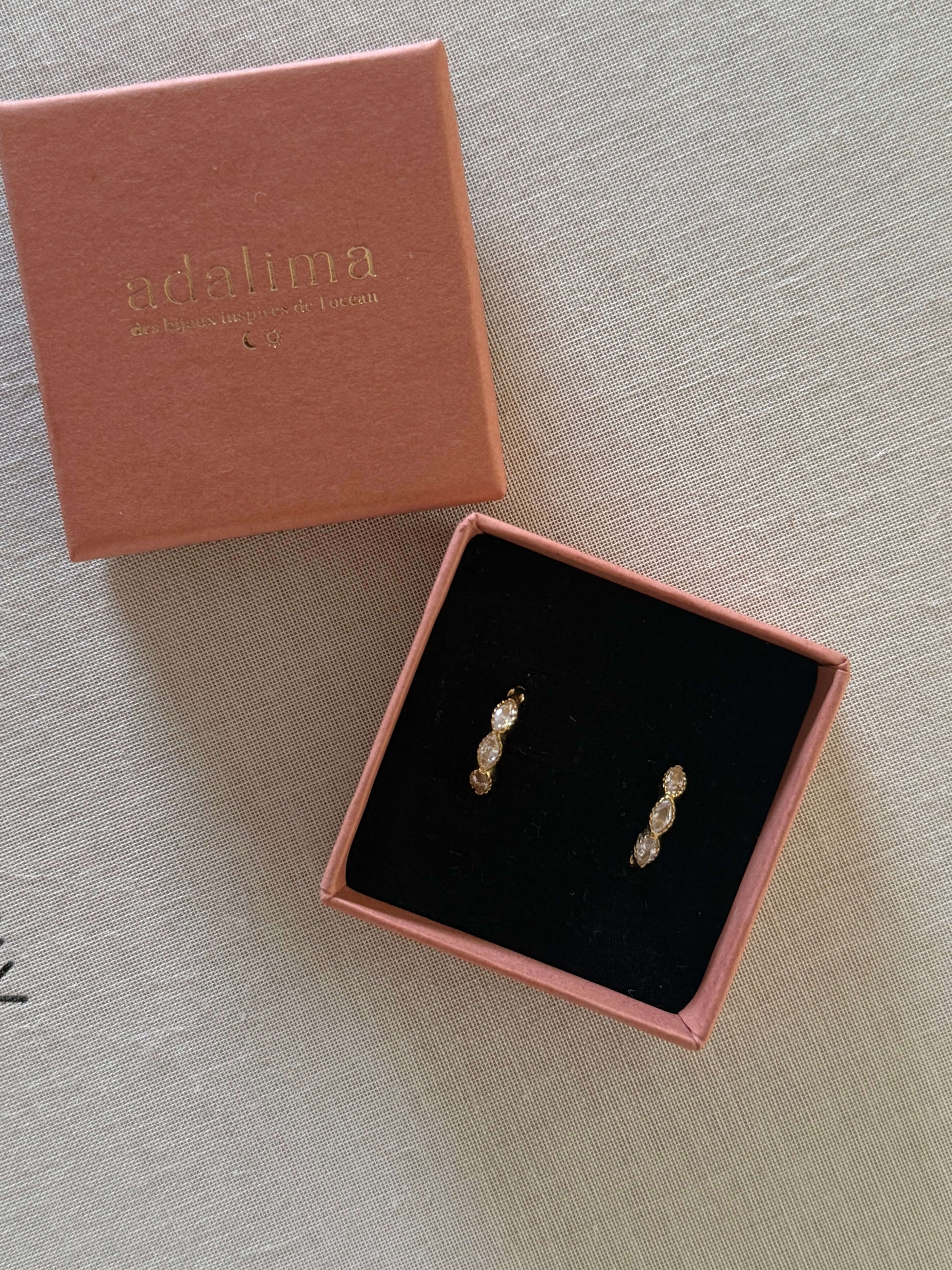 boucles d'oreilles petites