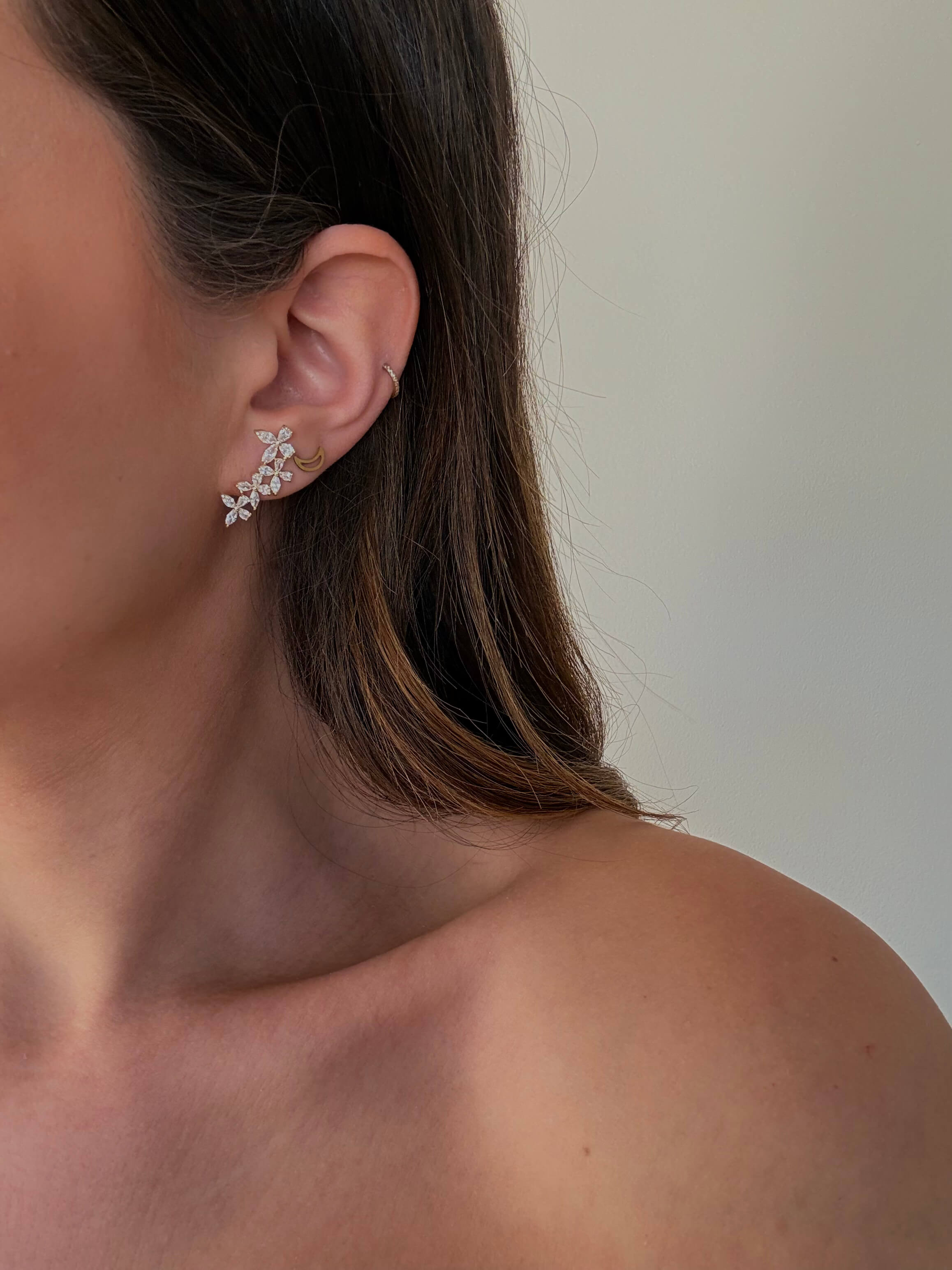 boucles d'oreilles brillantes