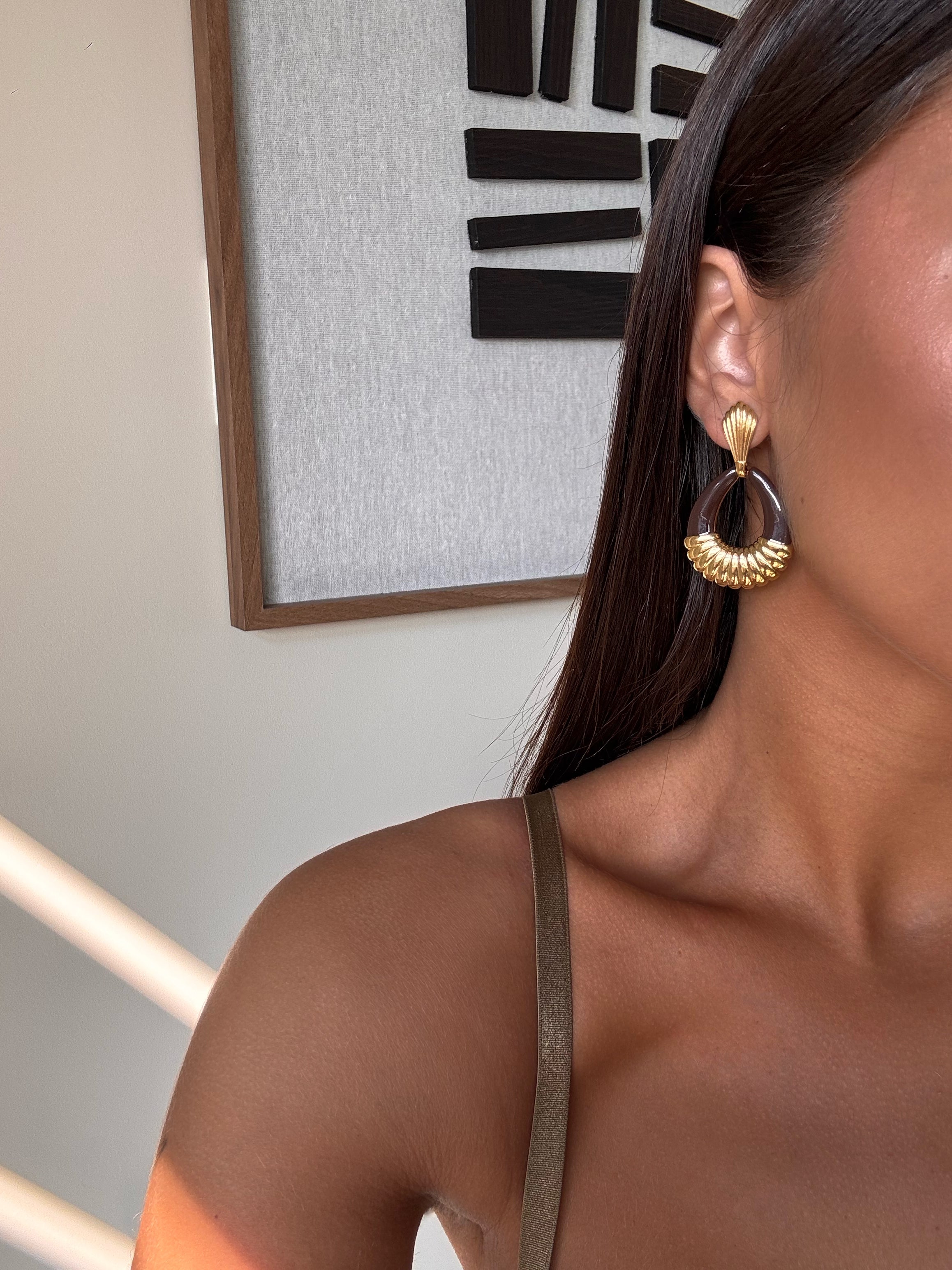 Boucles d’oreilles Oli en acier inoxydable doré – coloris Marron – bijou Adalima