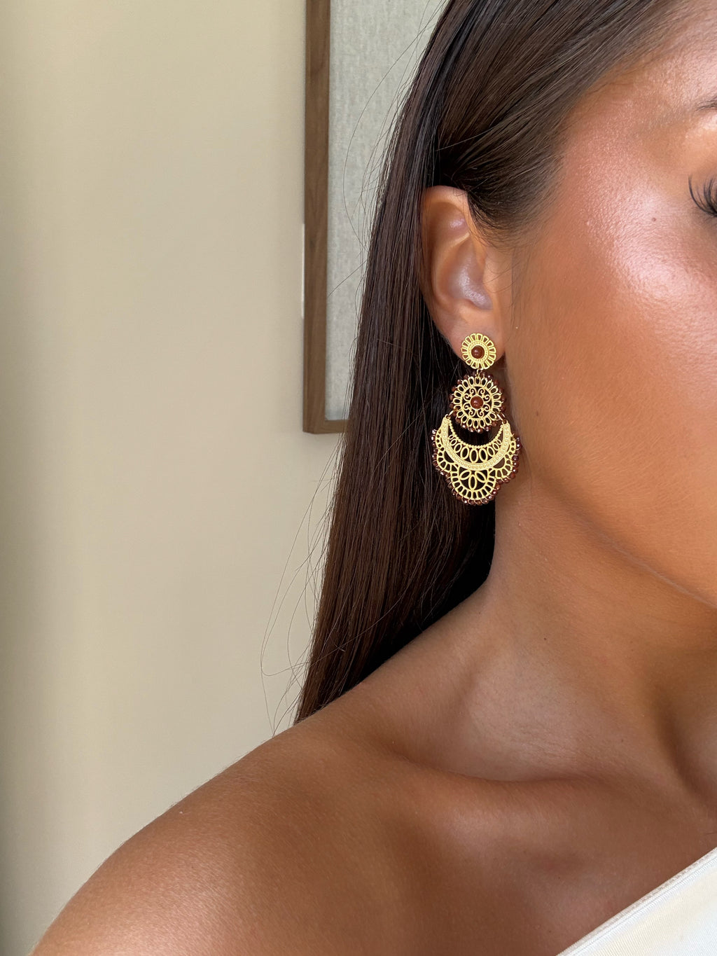 Boucles d’oreilles Rosalia en pierres naturelles et acier inoxydable doré – bijou Adalima