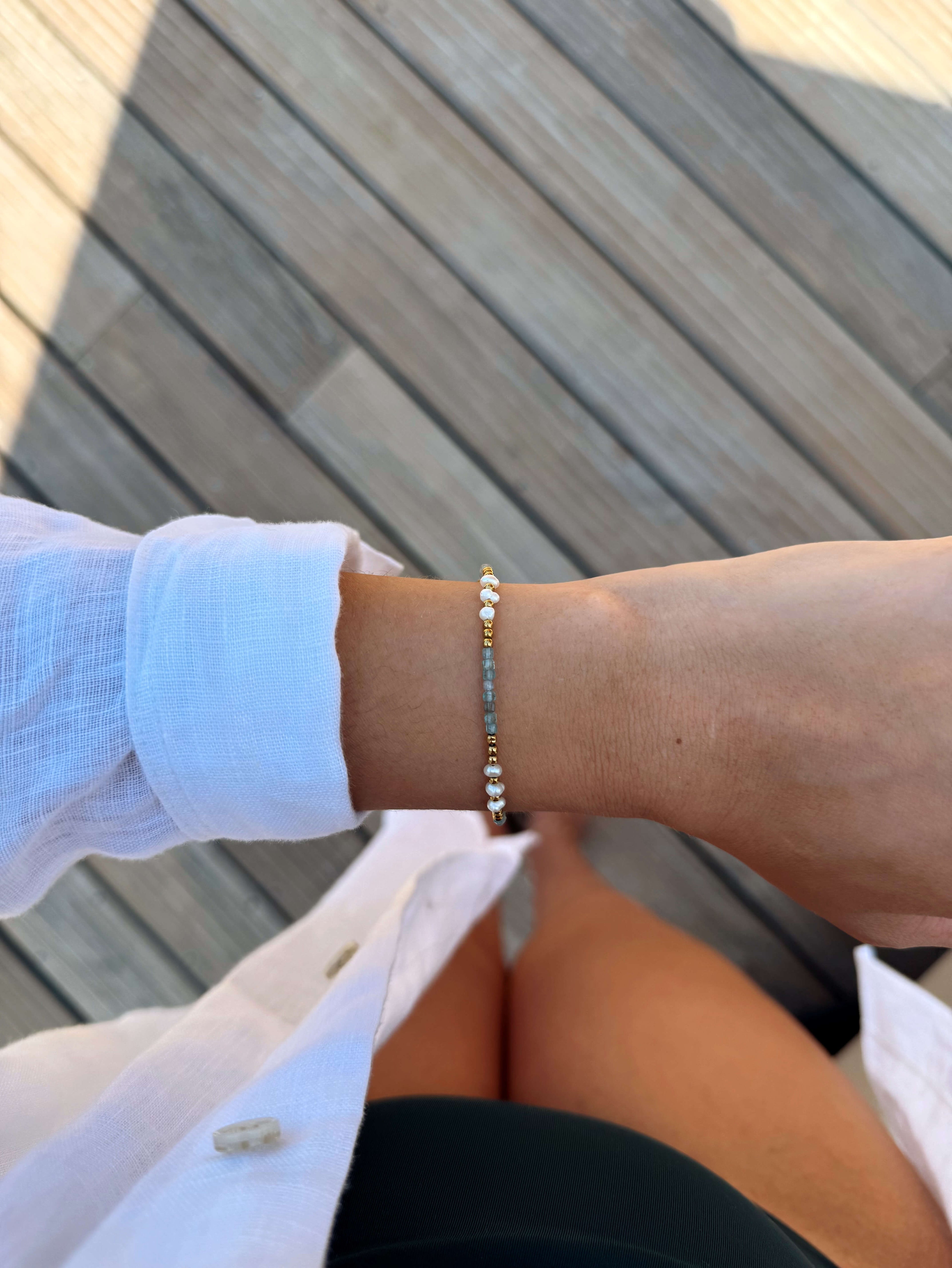 bracelet fin coloré tendance été