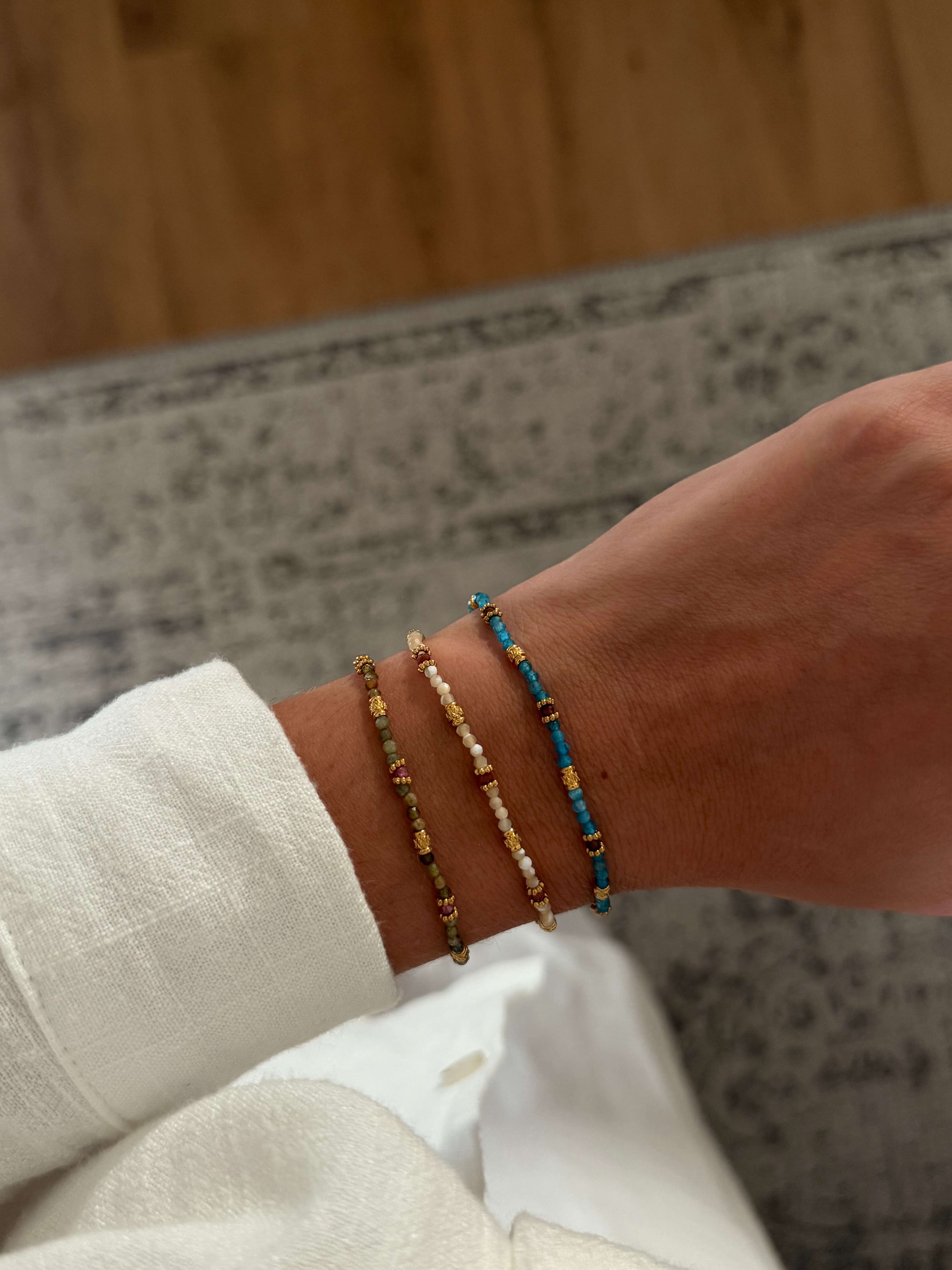 bracelet fin doré femme