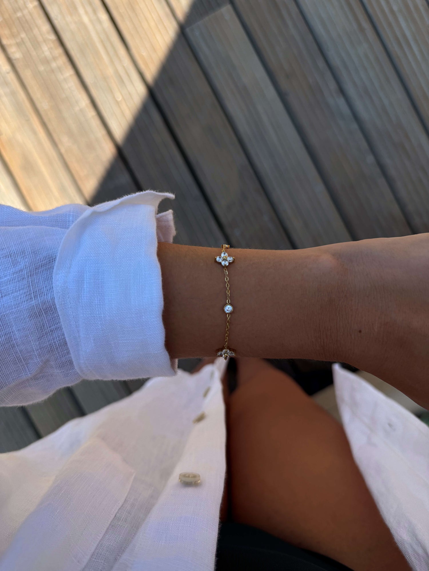 bracelet-fin-dore-femme