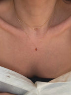 collier en acier inoxydable et pierres naturelles