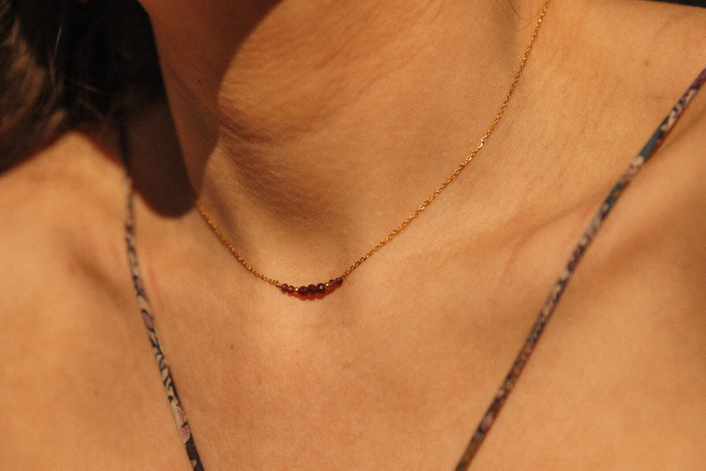 collier délicat et élégant tendance