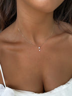 Collier en acier inoxydable et strass pour femmes