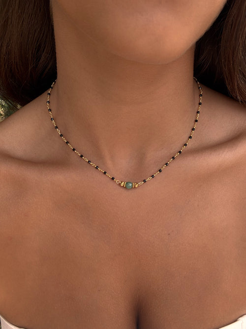 Collier en acier inoxydable et pierres naturelles
