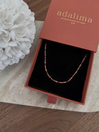 Collier Yaelle à perles, en acier inoxydable doré – bijou Adalima