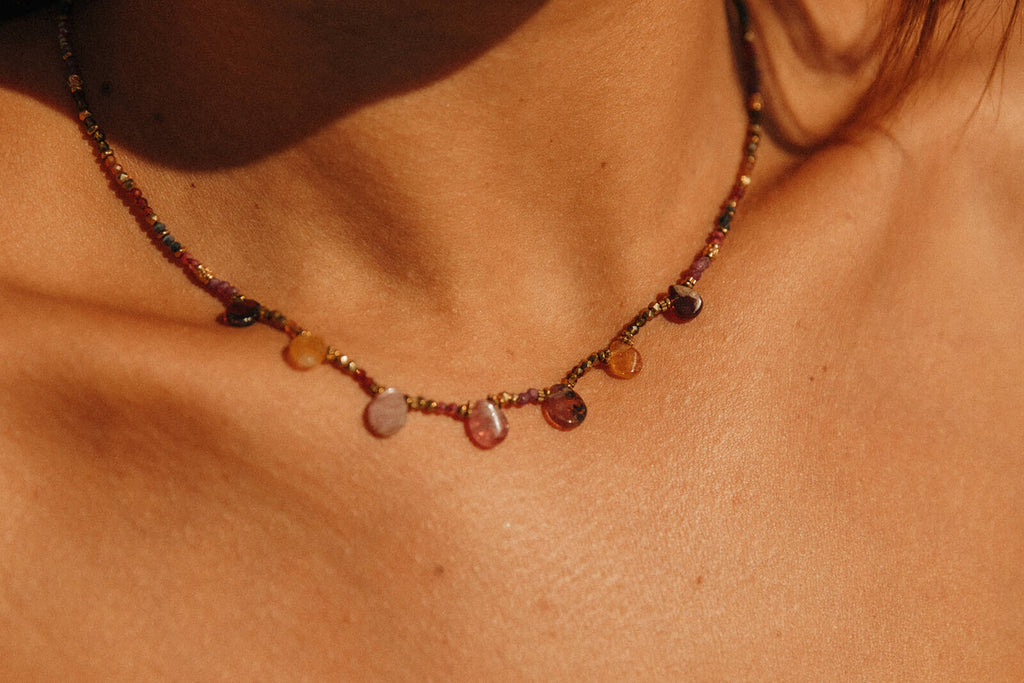 collier coloré tendance en acier inoxydable