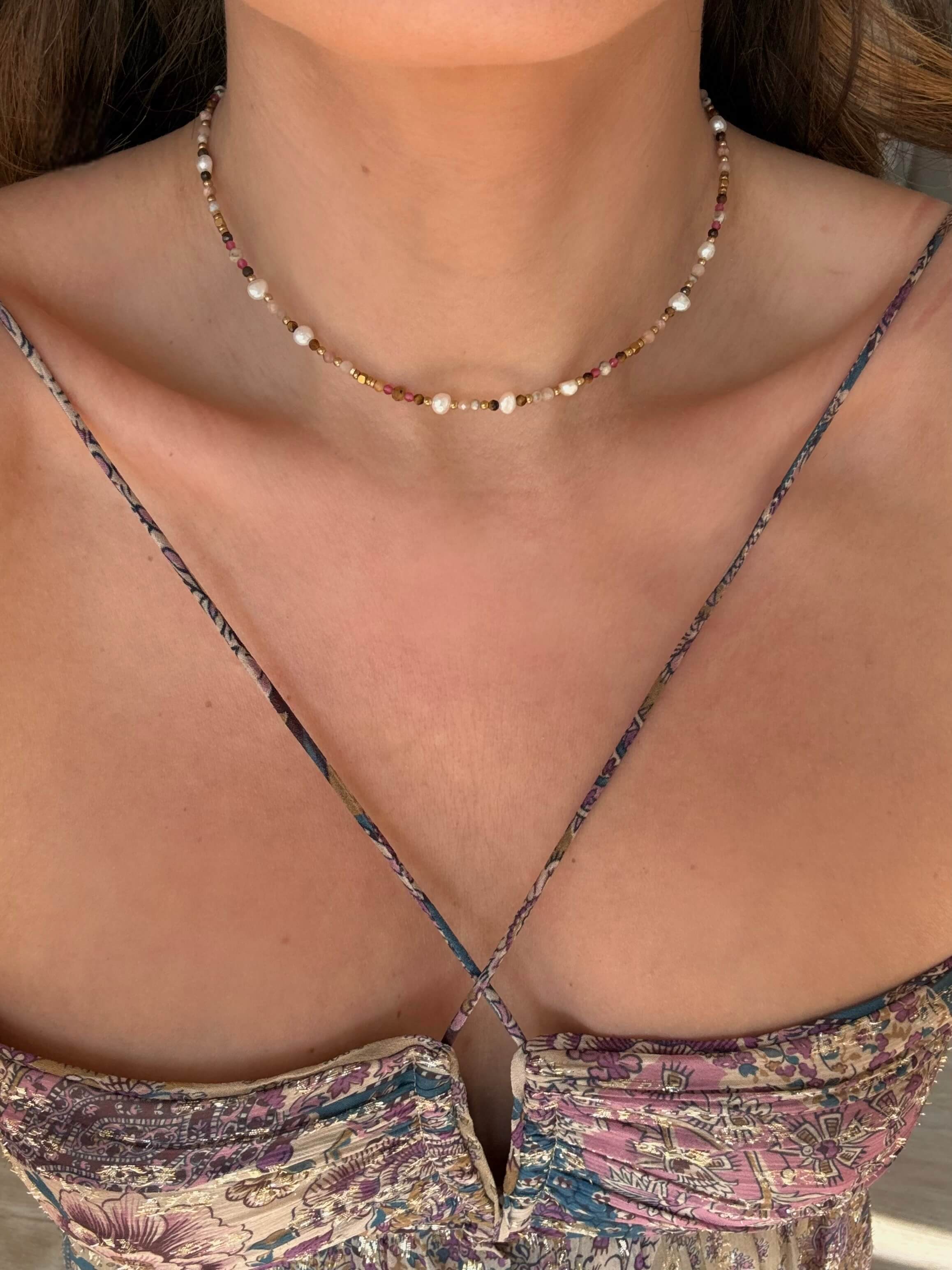 collier pierres naturelles femmes