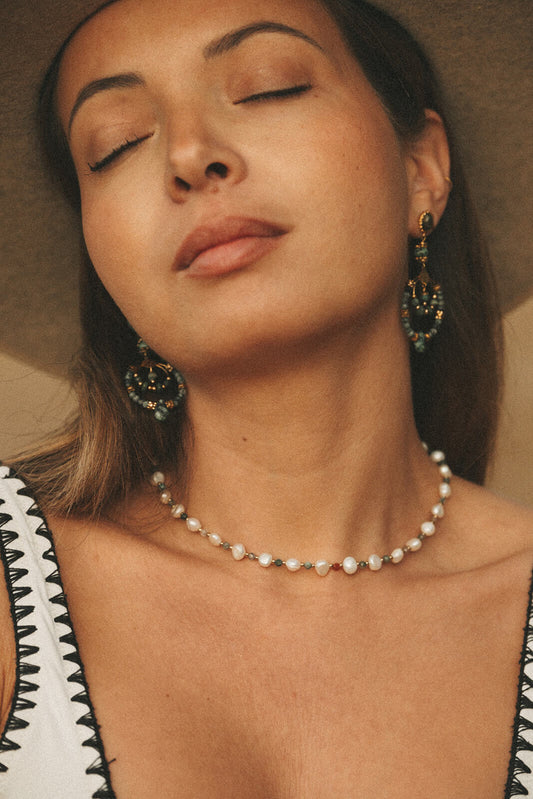 colliers perles femme