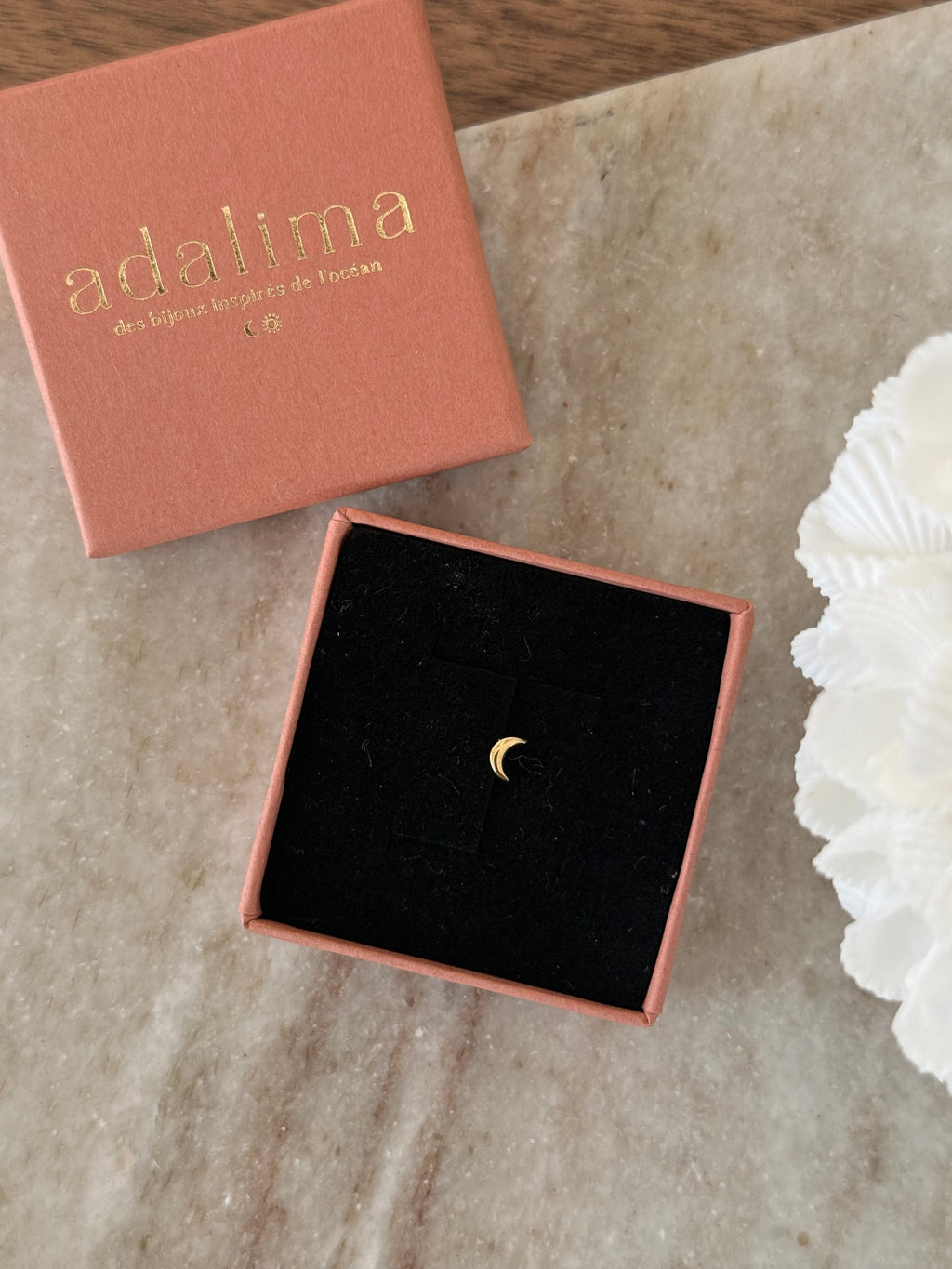 piercing discret pour femmes